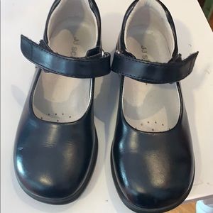 Girls Mary Jane Patent Leather! Great condition!